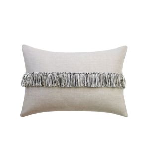 TASSEL ΔΙΑΚΟΣΜΗΤΙΚΟ ΜΑΞΙΛΑΡΙ 60x40cm ΥΦΑΣΜΑ ΛΕΥΚΟ ΓΚΡΙ