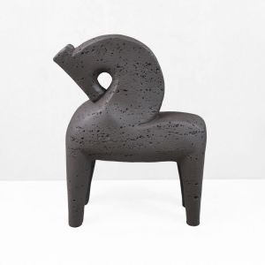 ARCHON I ΔΙΑΚΟΣΜΗΤΙΚΟ ΑΛΟΓΟ 17x7.5x22cm RESIN ΚΑΦΕ ΣΚΟΥΡΟ