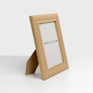 GENESIS ΚΟΡΝΙΖΑ 18.2x1.5x23.3cm POLYRESIN BEIGE ΣΚΟΥΡΟ ΓΥΑΛΙ