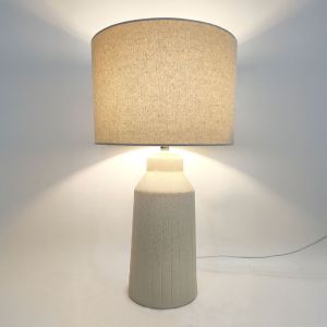 ONIA ΦΩΤΙΣΤΙΚΟ ΕΠΙΤΡΑΠΕΖΙΟ 30x30x53cm ΚΕΡΑΜΙΚΟ ΜΠΕΖ ΛΙΝΟ ΜΠΕΖ