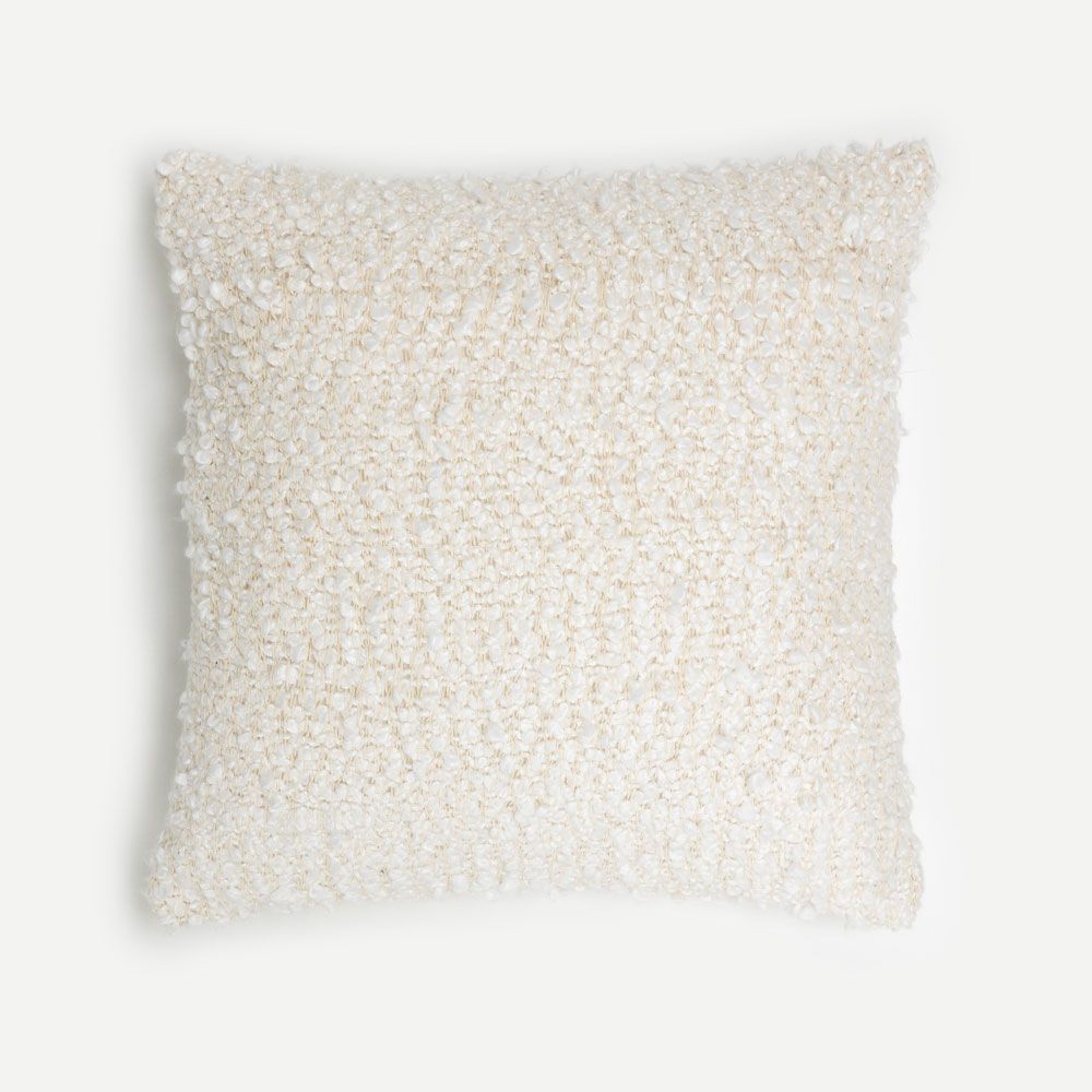 cloud-dancer-chroma2026-maksilari